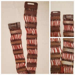 Wood Beaded Stretchy Belt